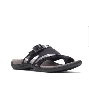 Merrill Slide Sandals District 3 Post